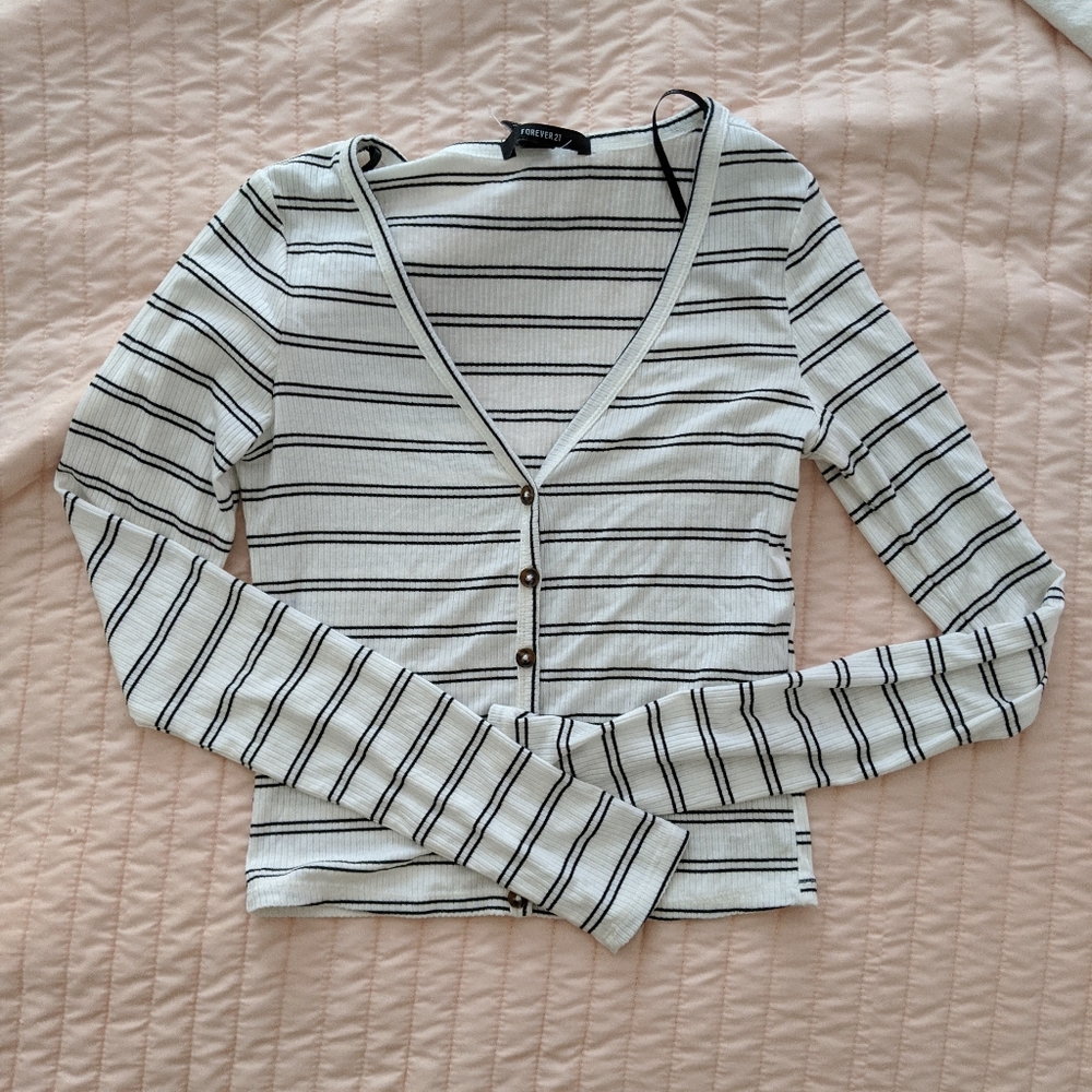 Forever 21 Crop Tee